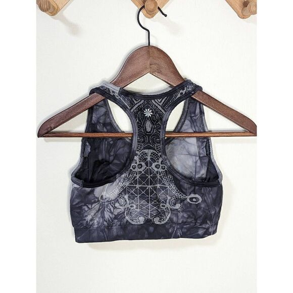 Athleta Sports Bra Seamless Racerback Pull On Grey Paisley Color - Size Medium - Picture 3 of 5